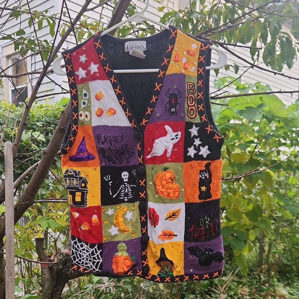 Basic Editions, Women's Halloween Patchwork, Arts… - image 1